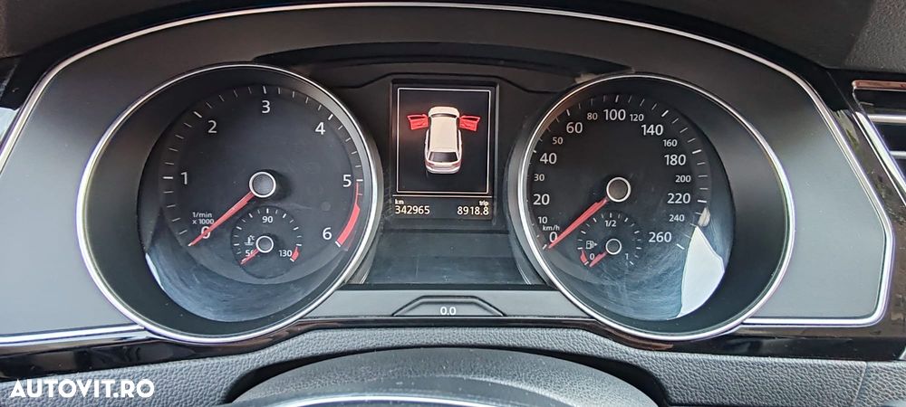 VOLKSWAGEN Passat 2015 — imagine 8
