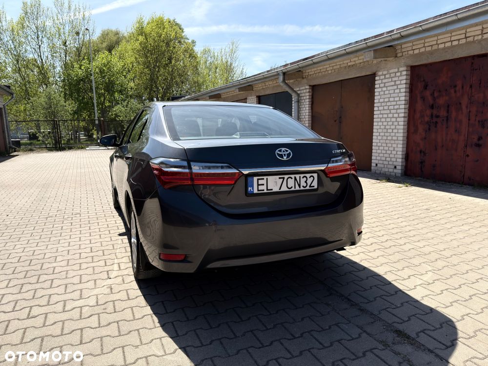 Toyota Corolla 1.6 Premium - 6