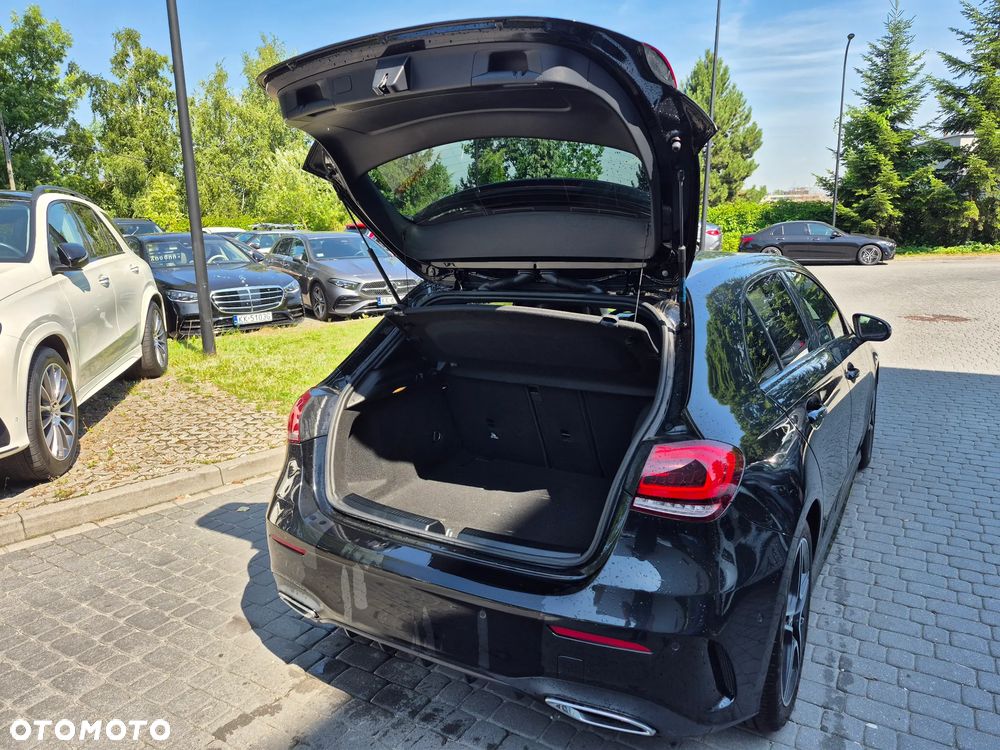 Mercedes-Benz Klasa A 180 AMG Line 7G-DCT - 26