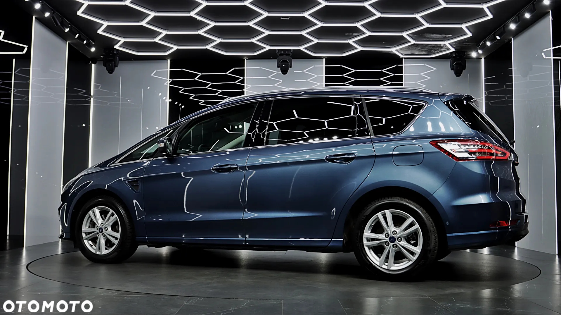 Ford S-Max 2.0 EcoBlue Titanium - 4