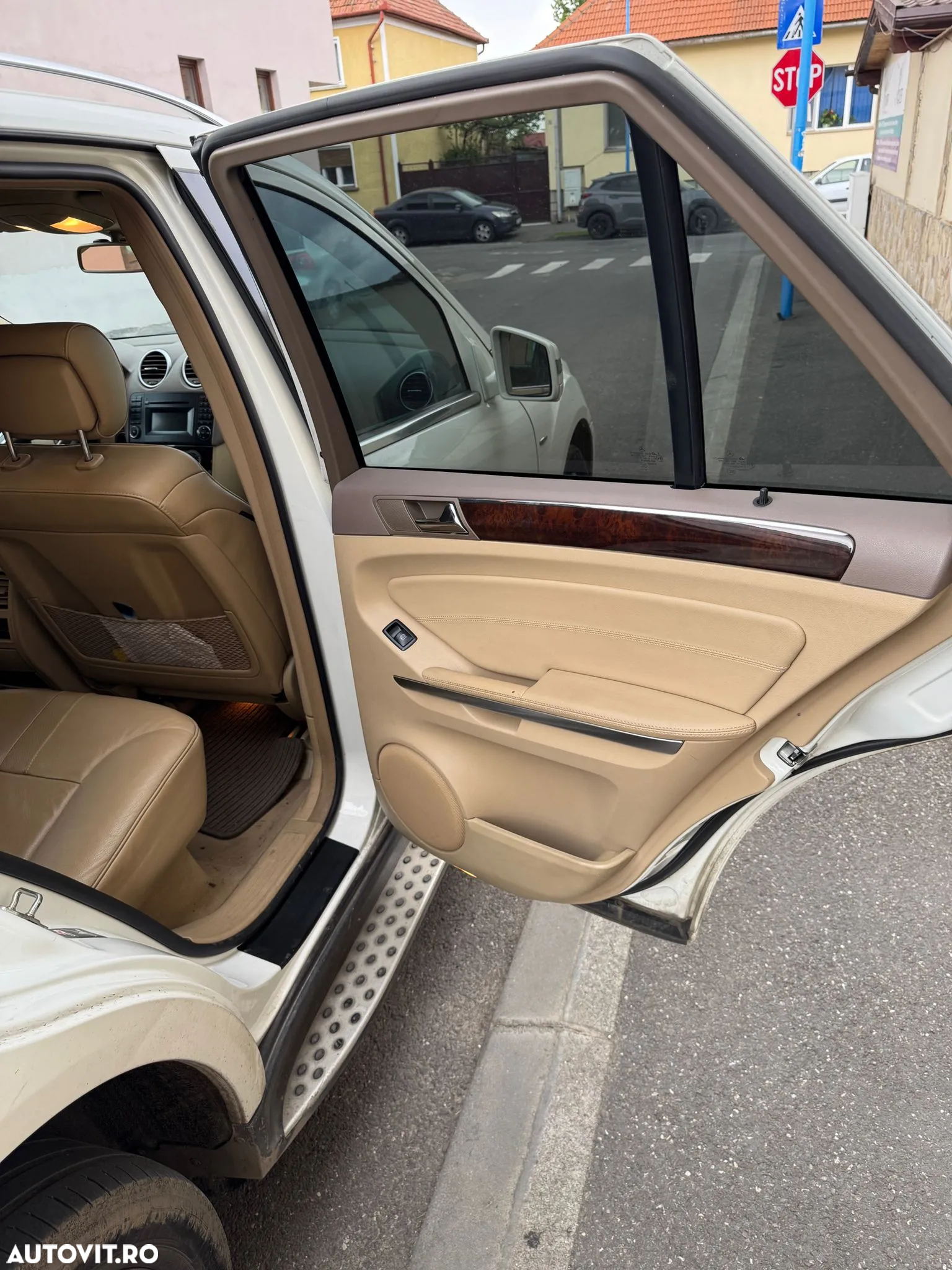 Mercedes-Benz ML 300 CDI BlueEfficiency Aut - 17