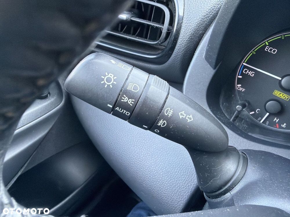 Toyota Yaris Hybrid 1.5 Comfort - 27