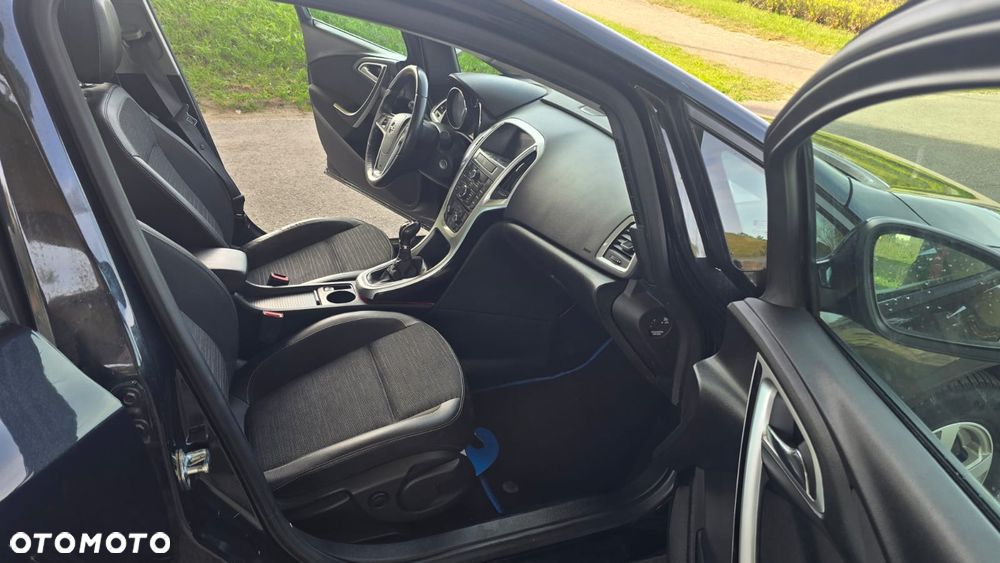 Opel Astra 1.7 CDTI DPF ENERGY - 6