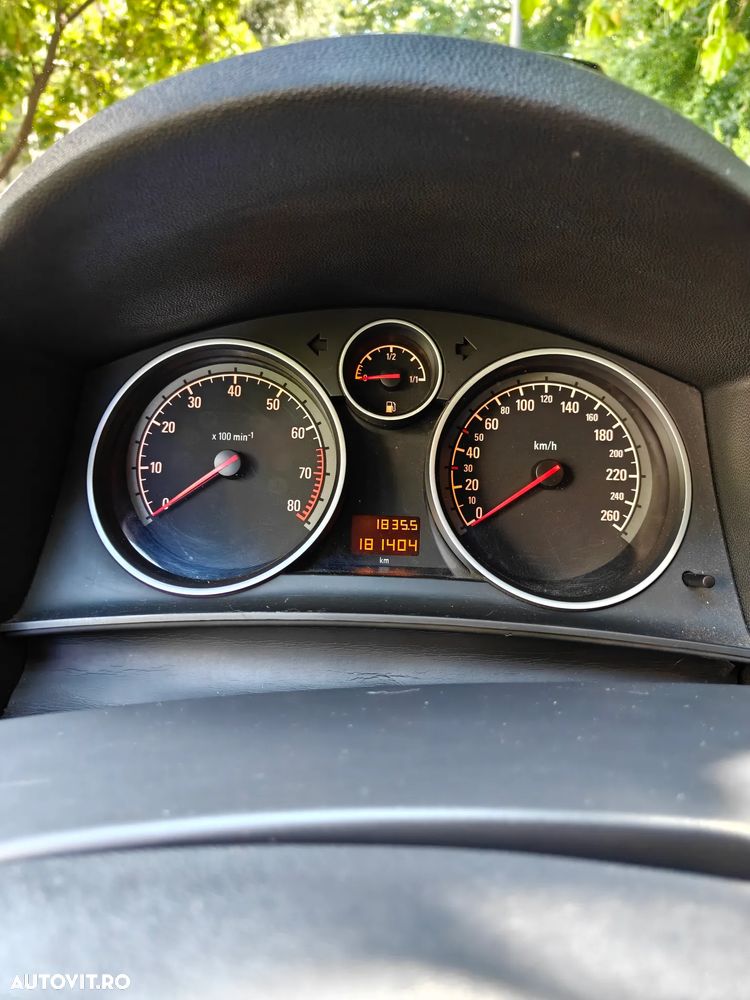 Opel Astra - 4