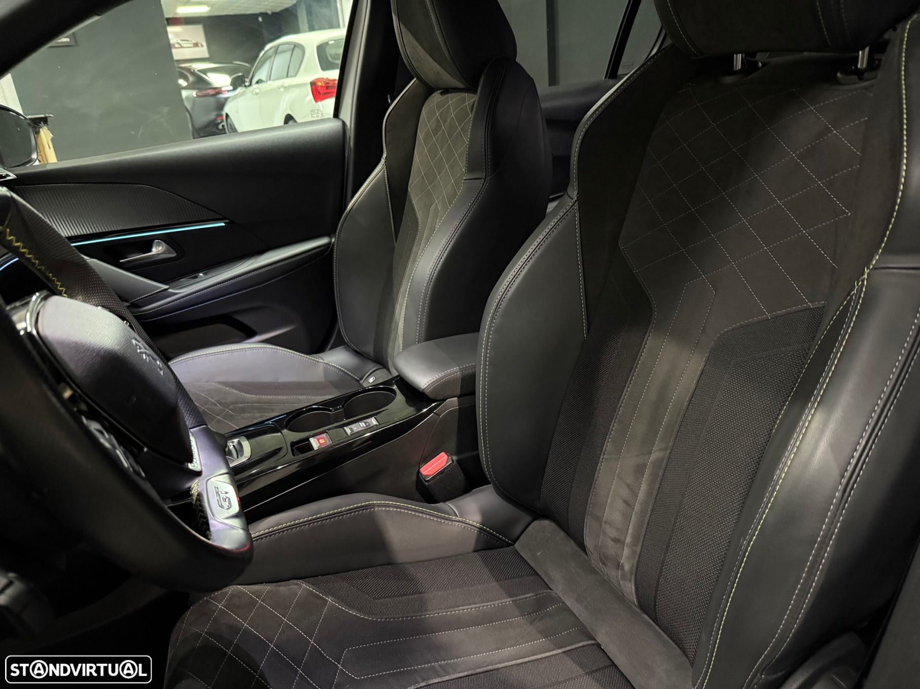Peugeot e-208 50 kWh GT - 10