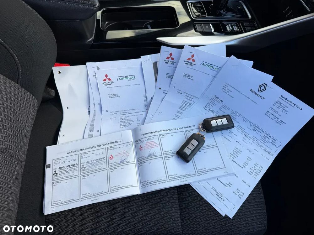 Mitsubishi Eclipse Cross 4WD Select - 32