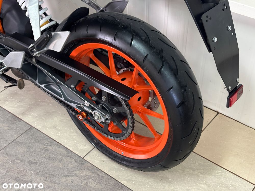 KTM Duke 390 - 9