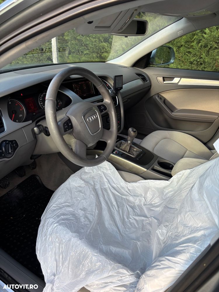 Audi A4 2.0 TDI B8 - 9