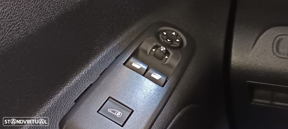 Peugeot Partner 1.5 BlueHDi Standard - 23