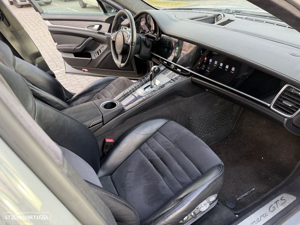 Porsche Panamera GTS PDK - 9