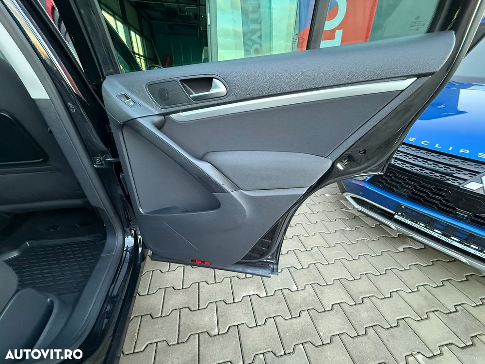 Volkswagen Tiguan 2.0 TDI DPF Sport & Style - 25