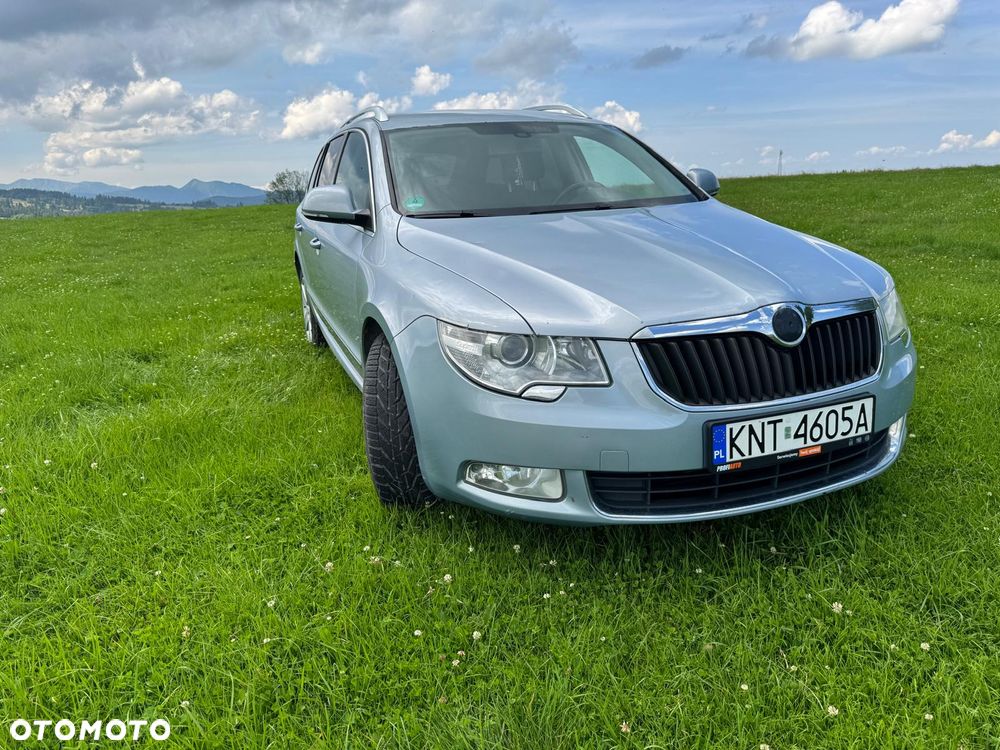 Skoda Superb 2.0 TDI 4x4 Elegance - 2