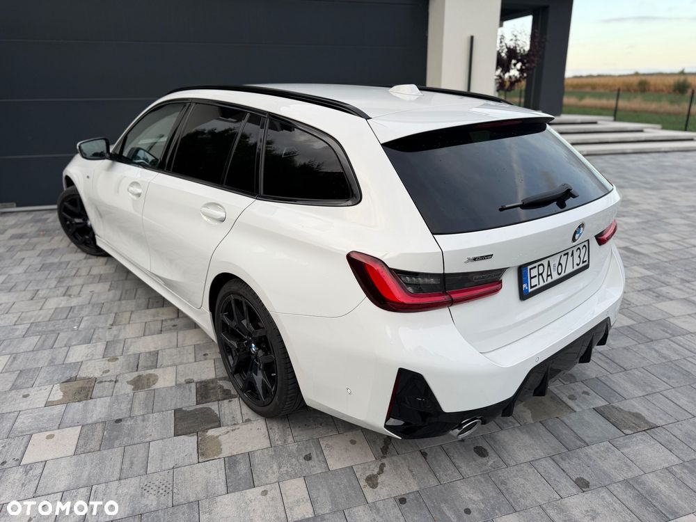 BMW Seria 3 330i xDrive M Sport - 2