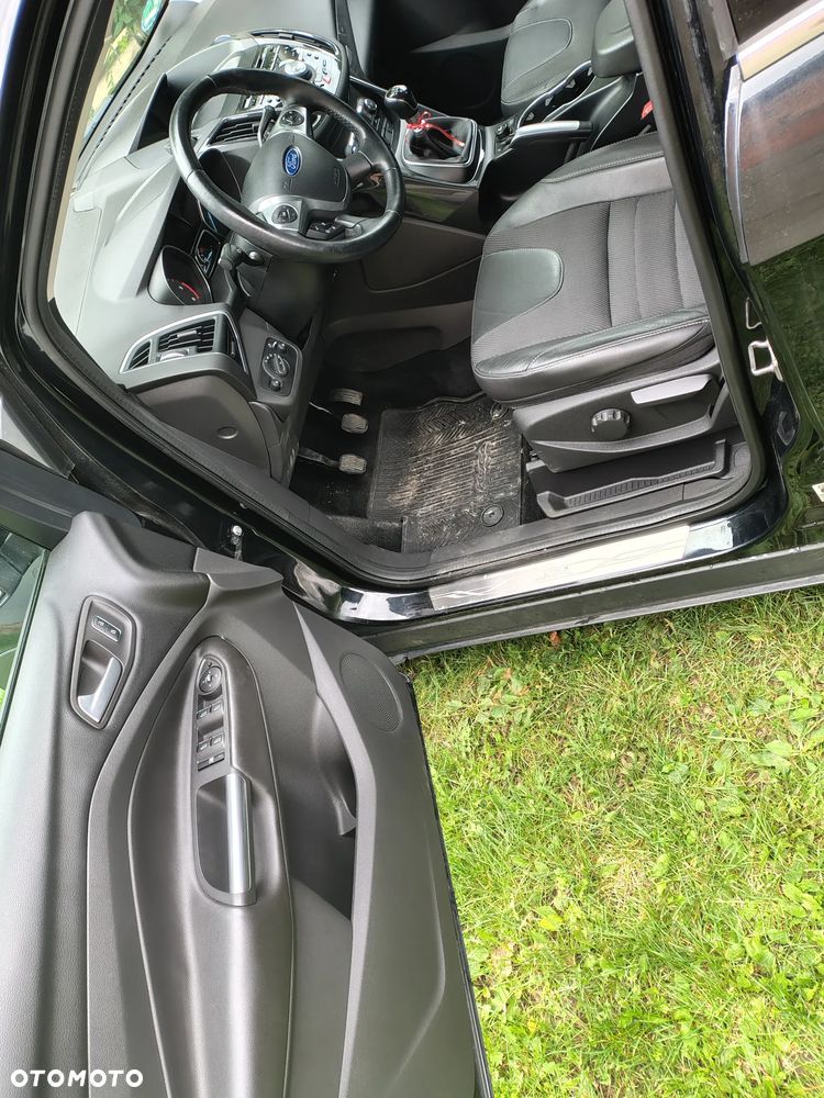 Ford Kuga 2.0 TDCi Individual - 8