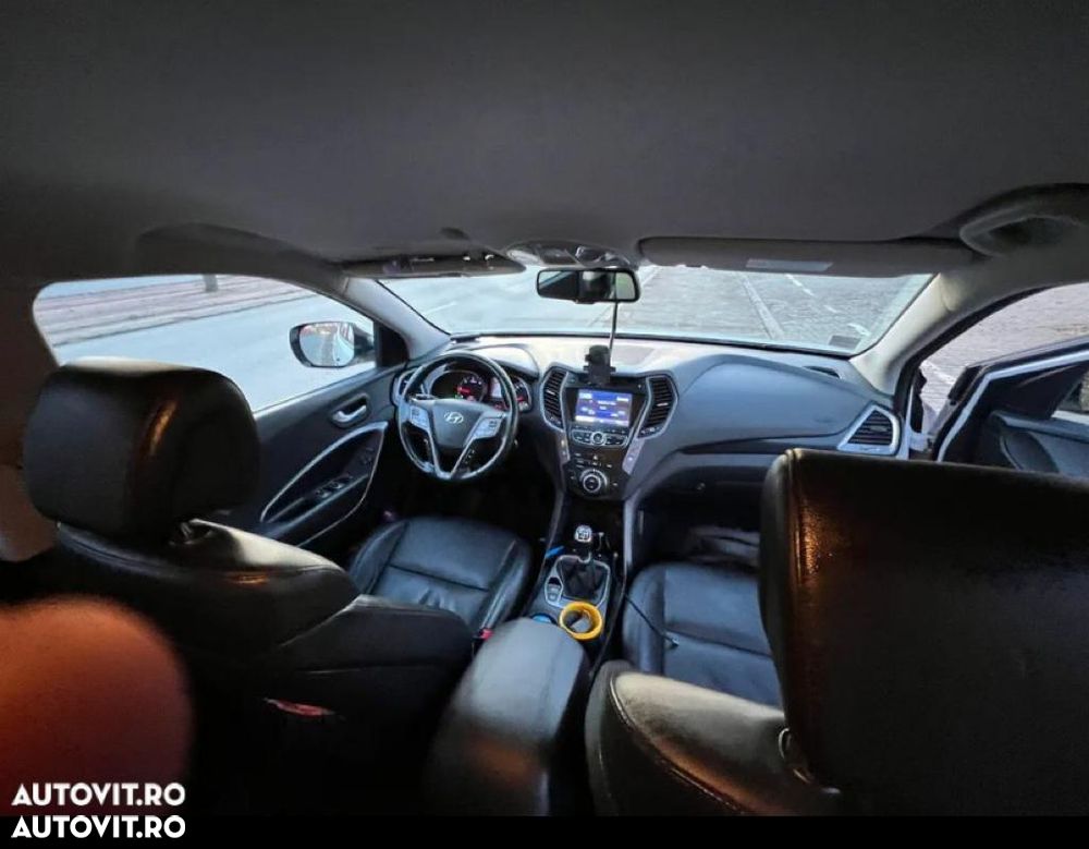 Hyundai Santa Fe - 5
