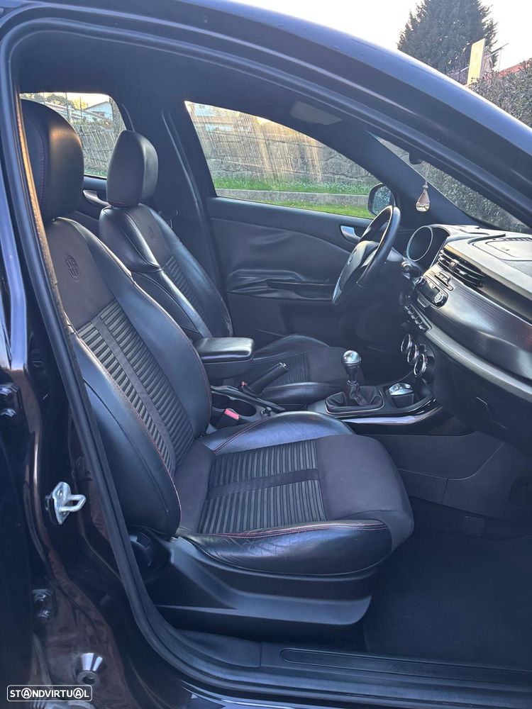 Alfa Romeo Giulietta 1.6 JTDM Progression - 10