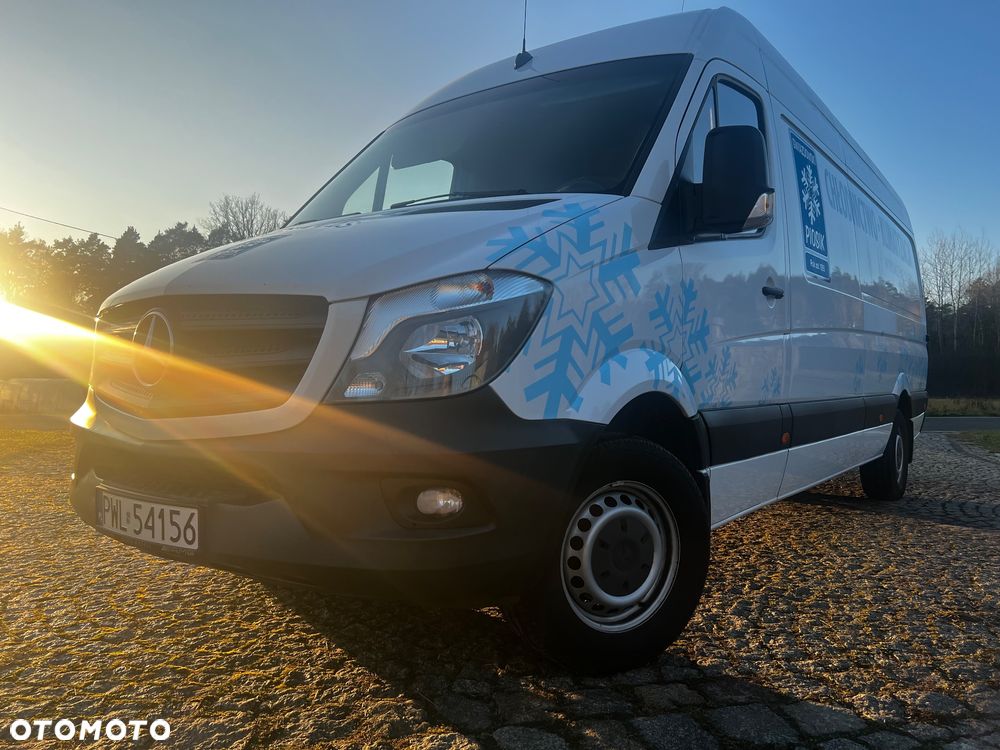 Mercedes-Benz Sprinter - 9