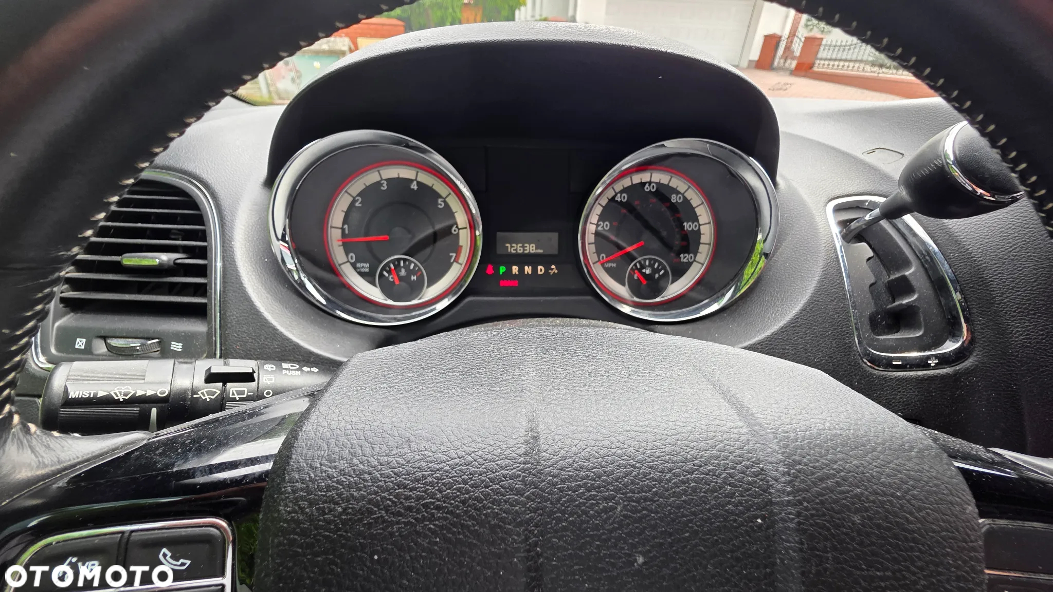 Dodge Grand Caravan - 11
