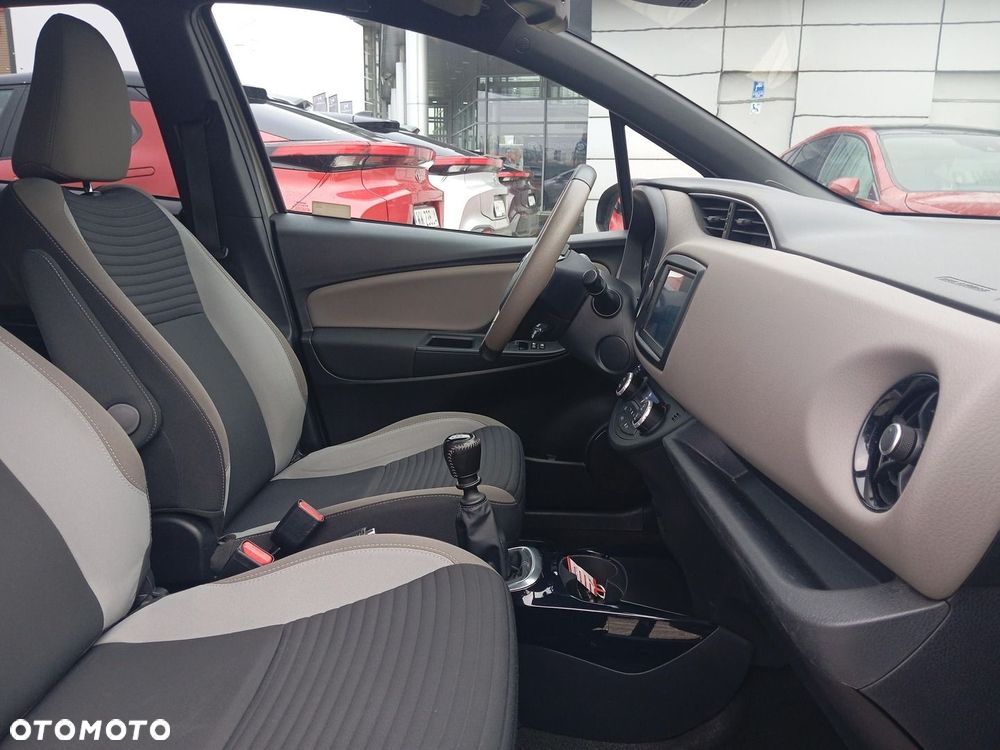 Toyota Yaris 1.5 Selection - 9