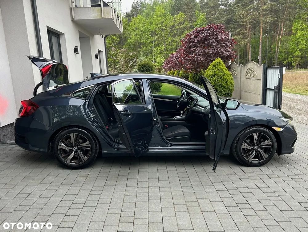 Honda Civic 1.5 i-VTEC Turbo Elegance - 18