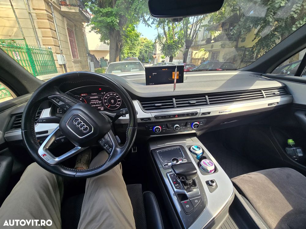 Audi Q7 - 8