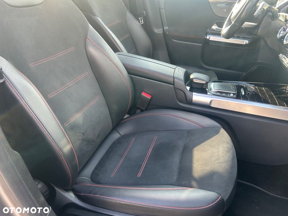 Mercedes-Benz GLB 220 d 4-Matic AMG Line 8G-DCT - 13
