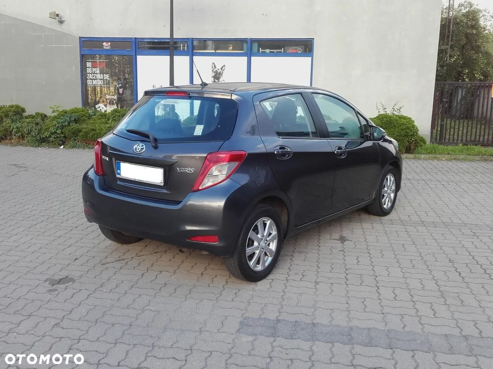 Toyota Yaris - 20