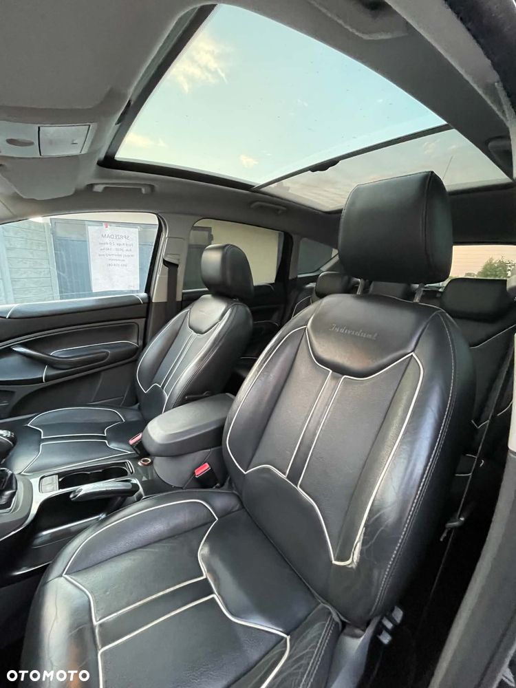 Ford Kuga - 11