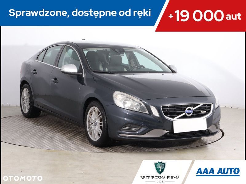 Volvo S60 - 2
