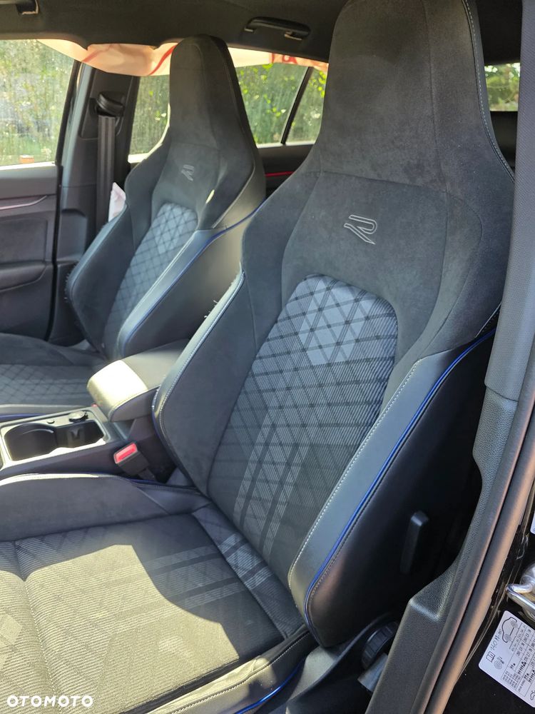 Volkswagen Golf 2.0 TDI R-Line DSG - 8