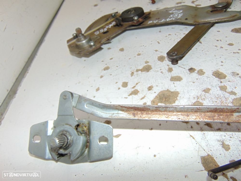 Datsun 1600 sss elevadores vidros - 4