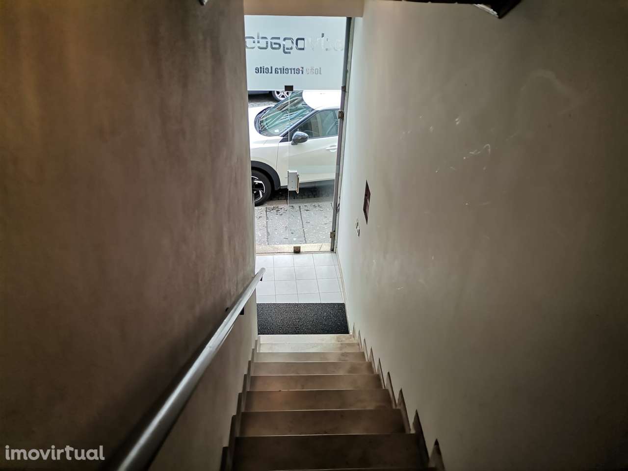 Escritório com 15m2, com wc Centro Histórico de Braga-Próximo sa Sé - Grande imagem: 5/14