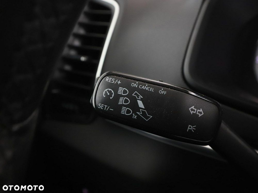 Skoda Karoq 1.0 TSI 4x2 Ambition - 33