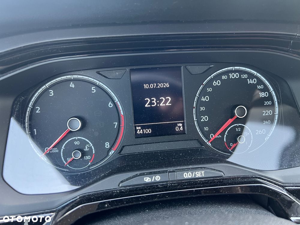 Volkswagen Polo 1.0 IQ.DRIVE - 20