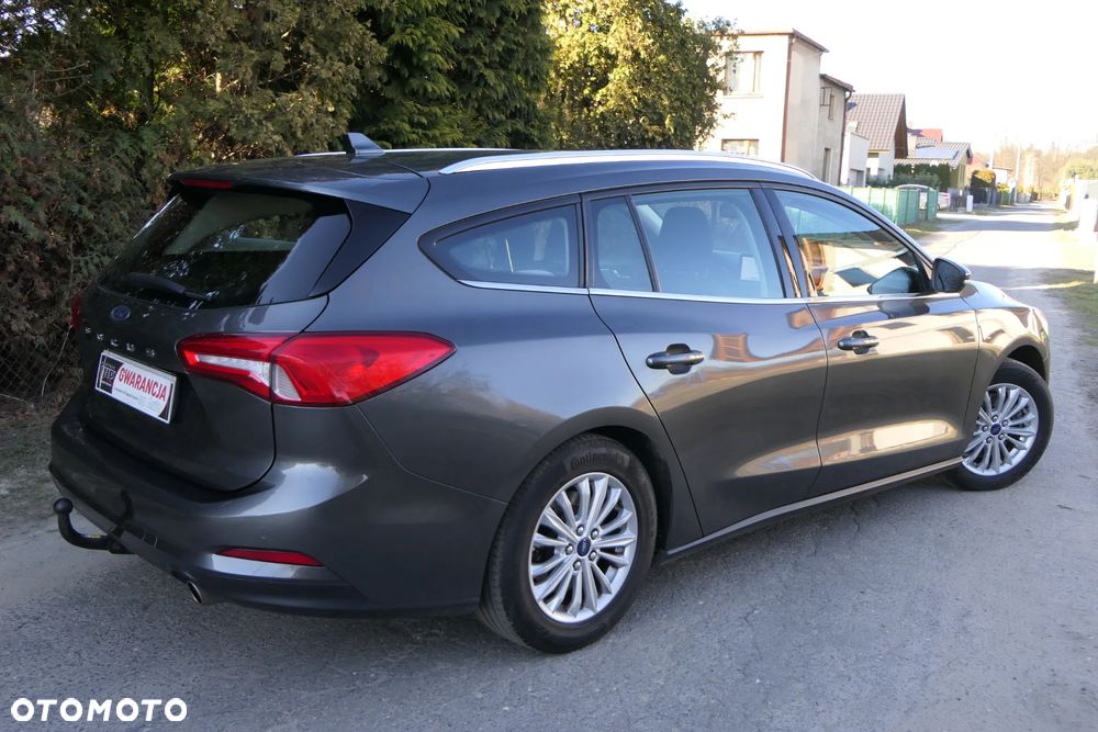 Ford Focus 1.5 EcoBlue STart-Stopp-System TITANIUM - 10