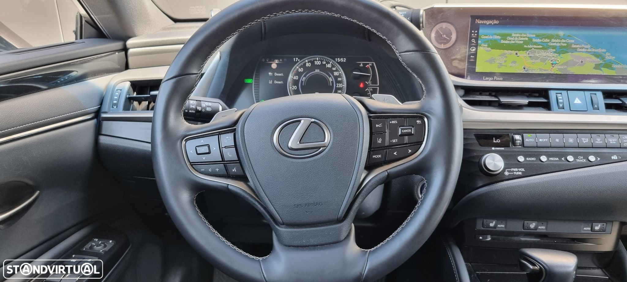 Lexus es-300h Special Edition - 8