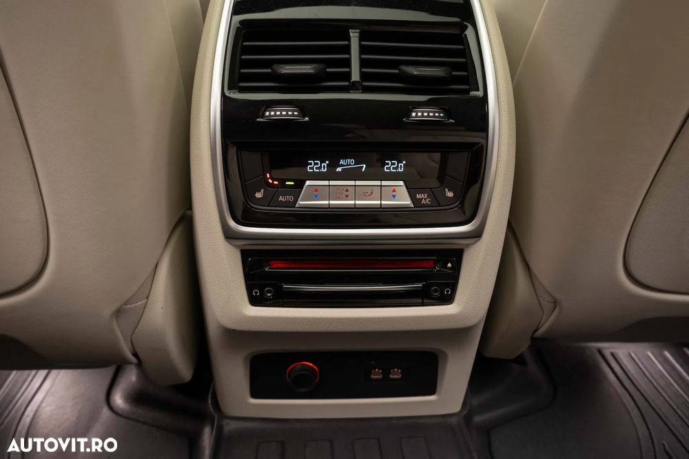 BMW X7 - 40