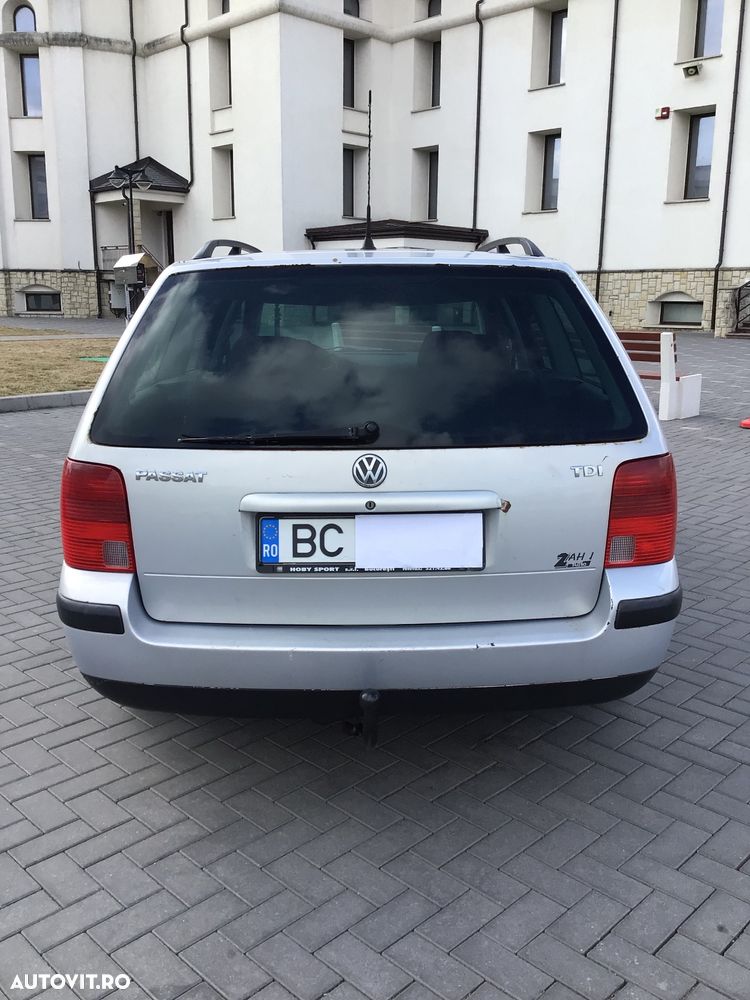 Volkswagen Passat - 5