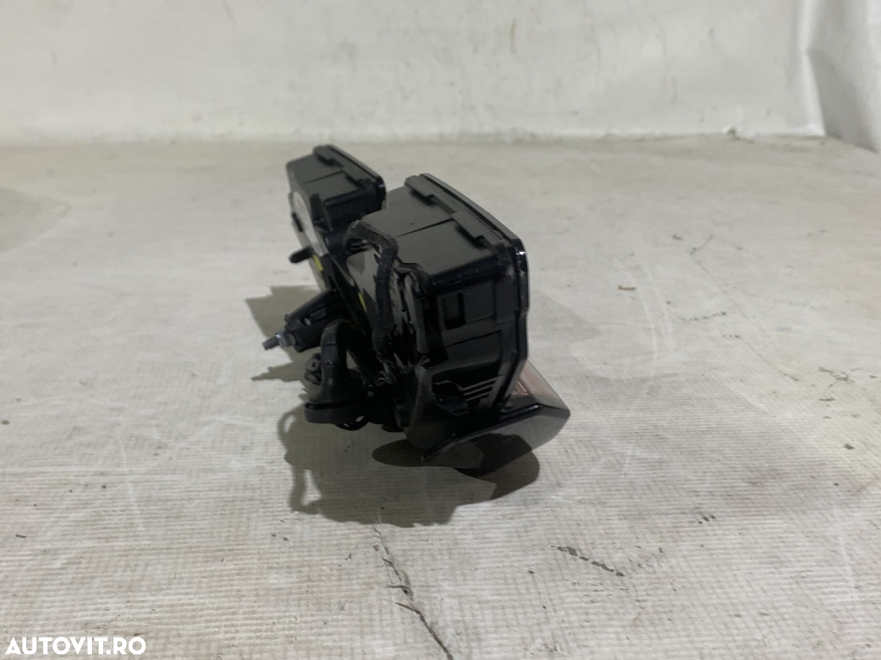Lampa stop dreapta pe hayon, Volvo C40, 2022, 2023, 2024, cod origine OE 32365673. - 5