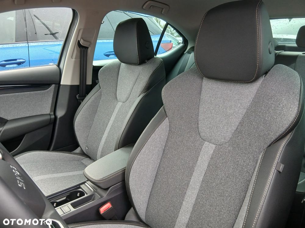 Skoda Octavia - 6
