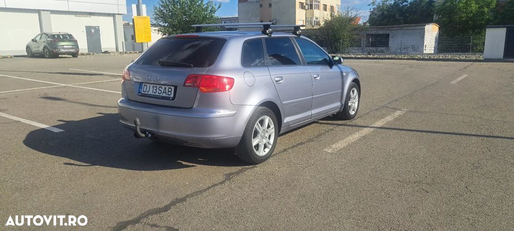 Audi A3 1.6 tiptronic Attraction - 3