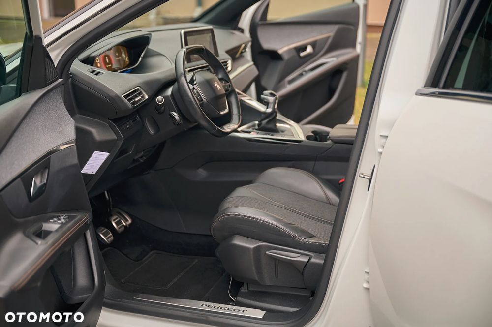 Peugeot 3008 - 23
