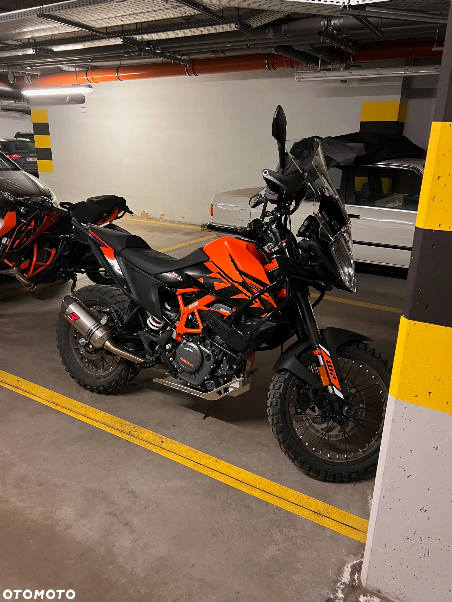 KTM Adventure - 2