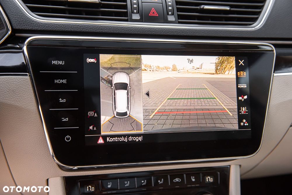 Skoda Superb 2.0 TDI SCR 4x4 L&K DSG - 19