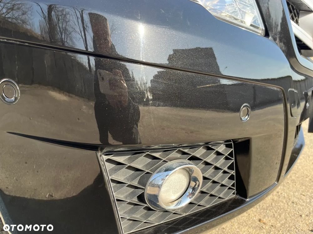 Mercedes-Benz GLK - 38