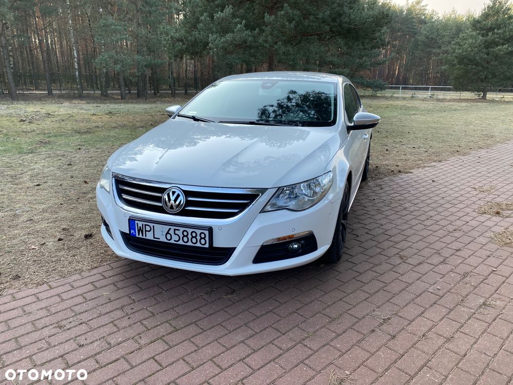 Volkswagen Passat CC - 8