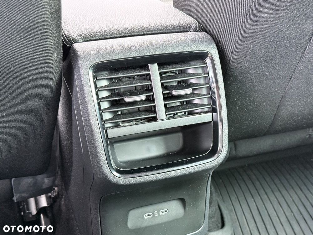 Skoda Octavia 1.5 TSI mHEV Selection DSG - 34