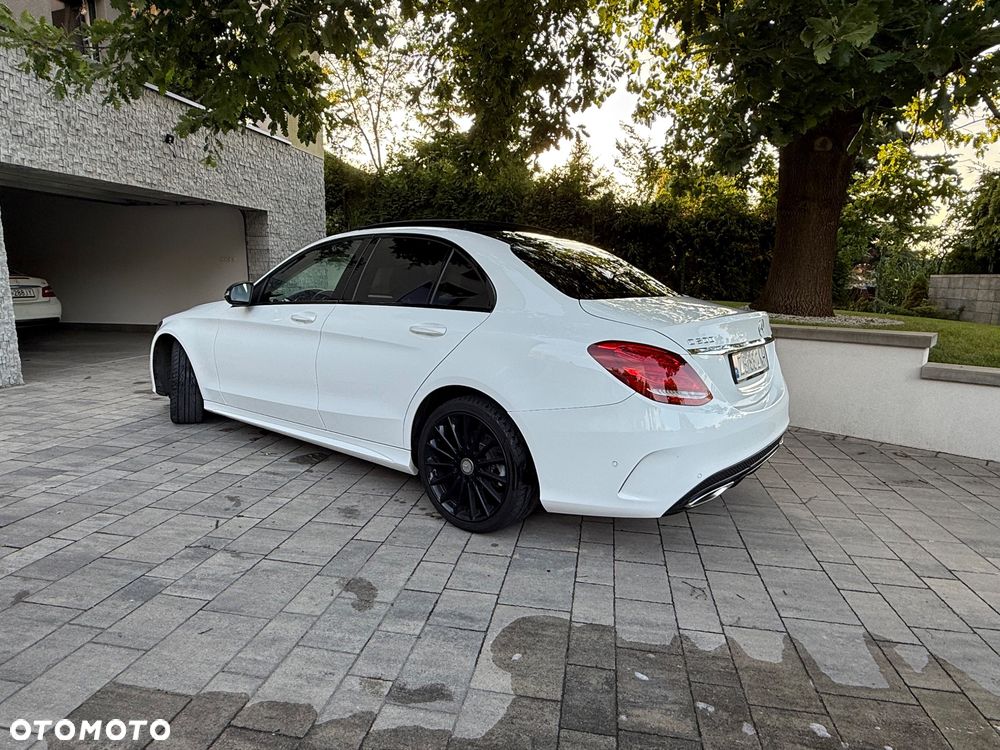 Mercedes-Benz Klasa C 200 4-Matic 7G-TRONIC - 2