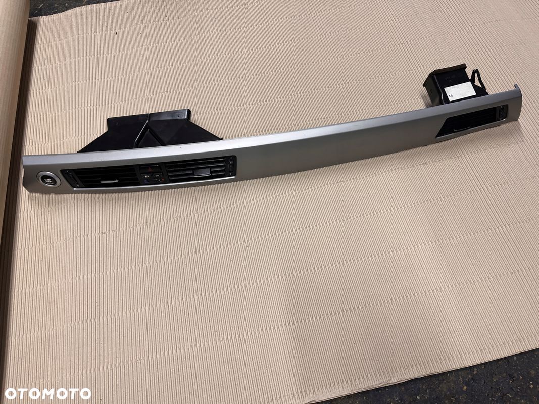 BMW E90 LISTWA OZDOBNA DEKOR KONSOLI KRATKA NAWIEWU 9151173 - 1