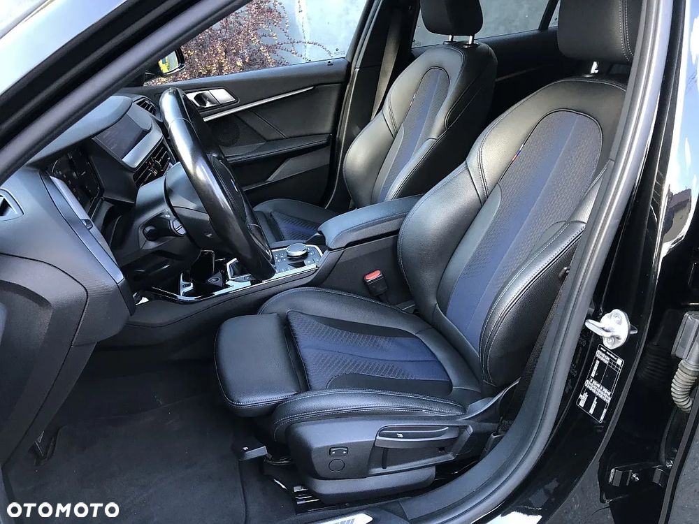 BMW Seria 1 116i M Sport - 11